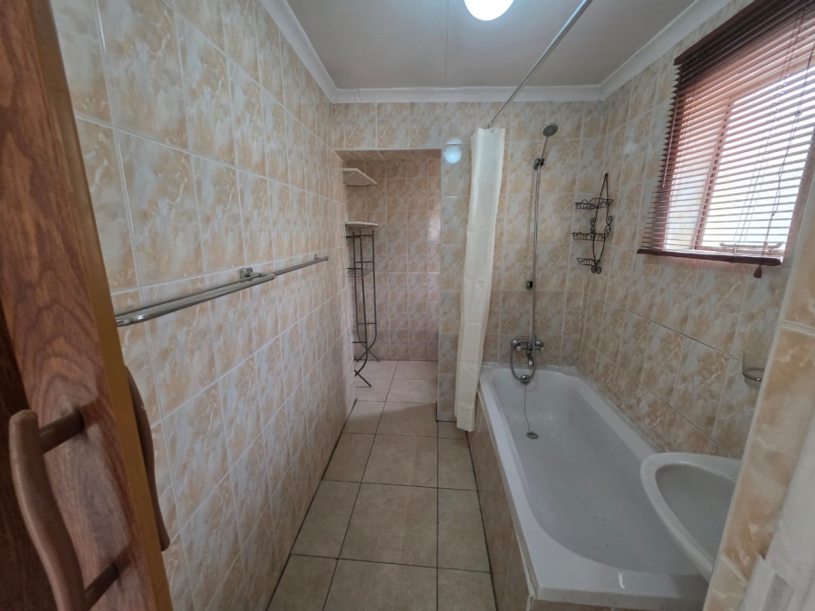 To Let 1 Bedroom Property for Rent in Elsburg Gauteng