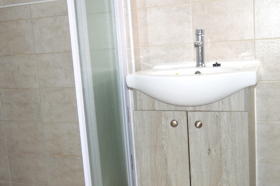 2 Bedroom Property for Sale in Wilgeheuwel Gauteng