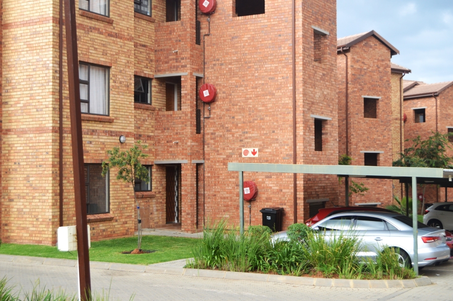 2 Bedroom Property for Sale in Wilgeheuwel Gauteng