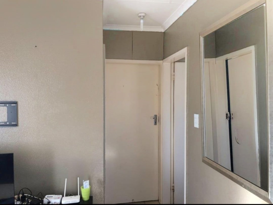 2 Bedroom Property for Sale in Windmill Park Gauteng