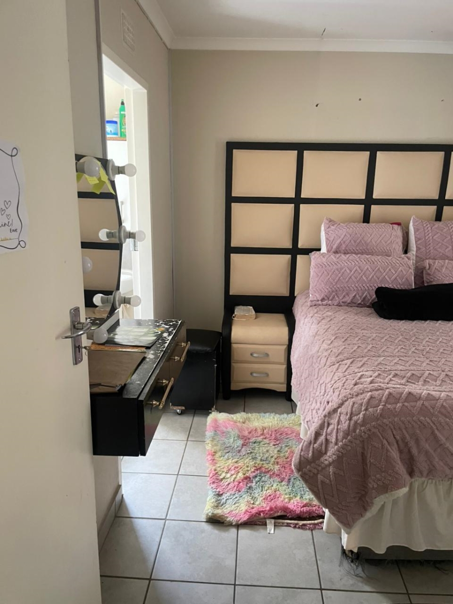 To Let 3 Bedroom Property for Rent in Sky City Gauteng
