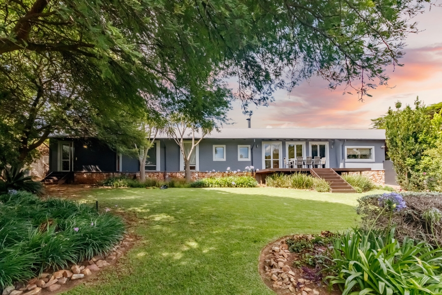 4 Bedroom Property for Sale in Carlswald Estate Gauteng