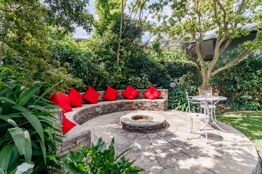 4 Bedroom Property for Sale in Carlswald Estate Gauteng