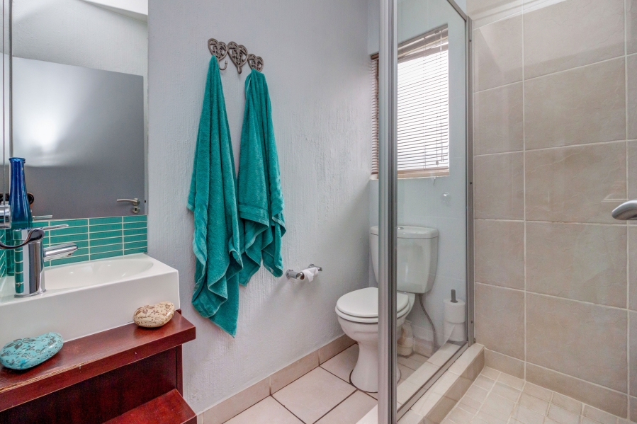 2 Bedroom Property for Sale in Broadacres Gauteng