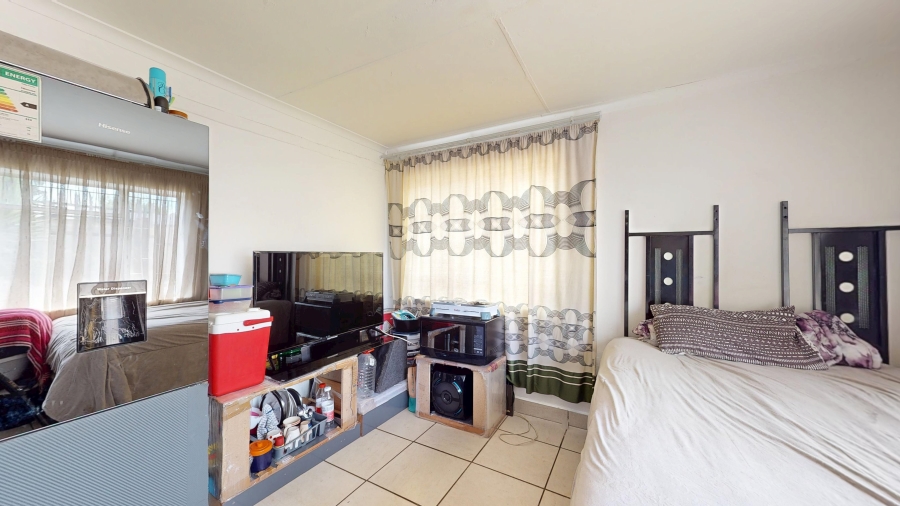 3 Bedroom Property for Sale in Dawnview Gauteng