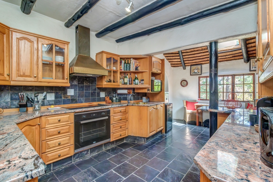 4 Bedroom Property for Sale in Millgate Farm AH Gauteng