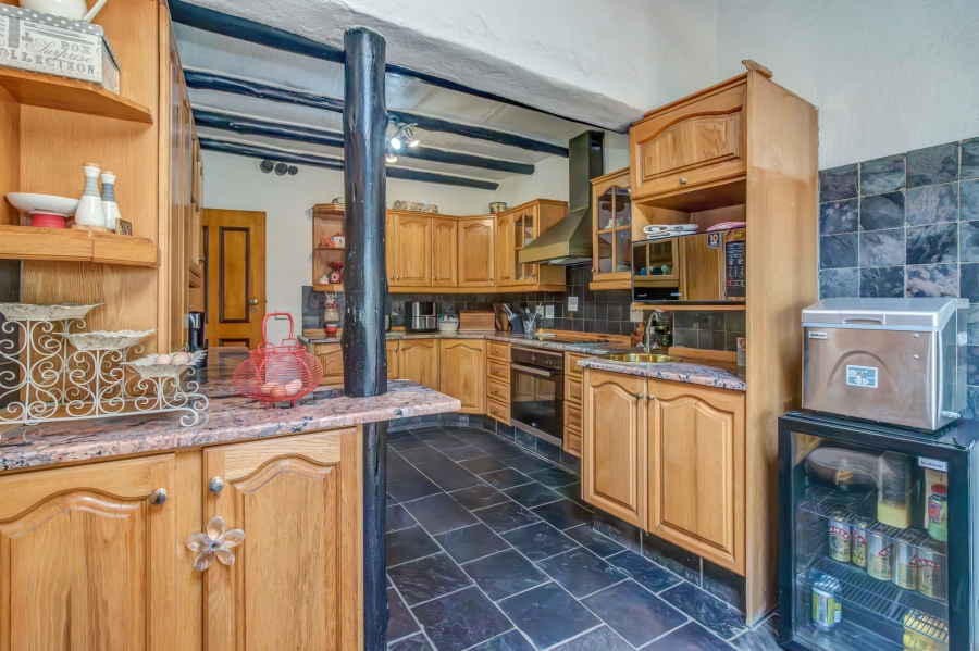 4 Bedroom Property for Sale in Millgate Farm AH Gauteng