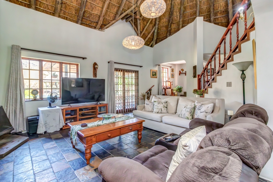 4 Bedroom Property for Sale in Millgate Farm AH Gauteng