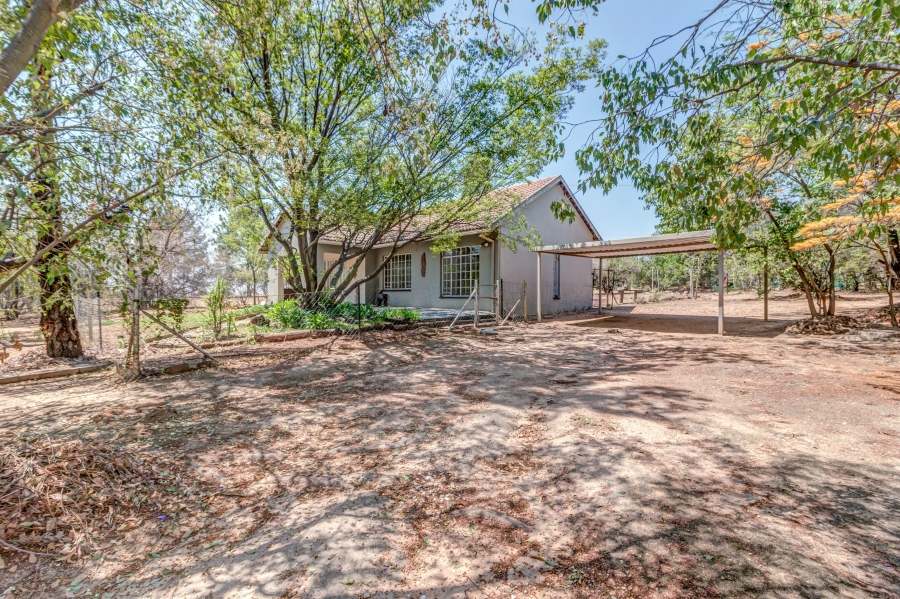 4 Bedroom Property for Sale in Millgate Farm AH Gauteng