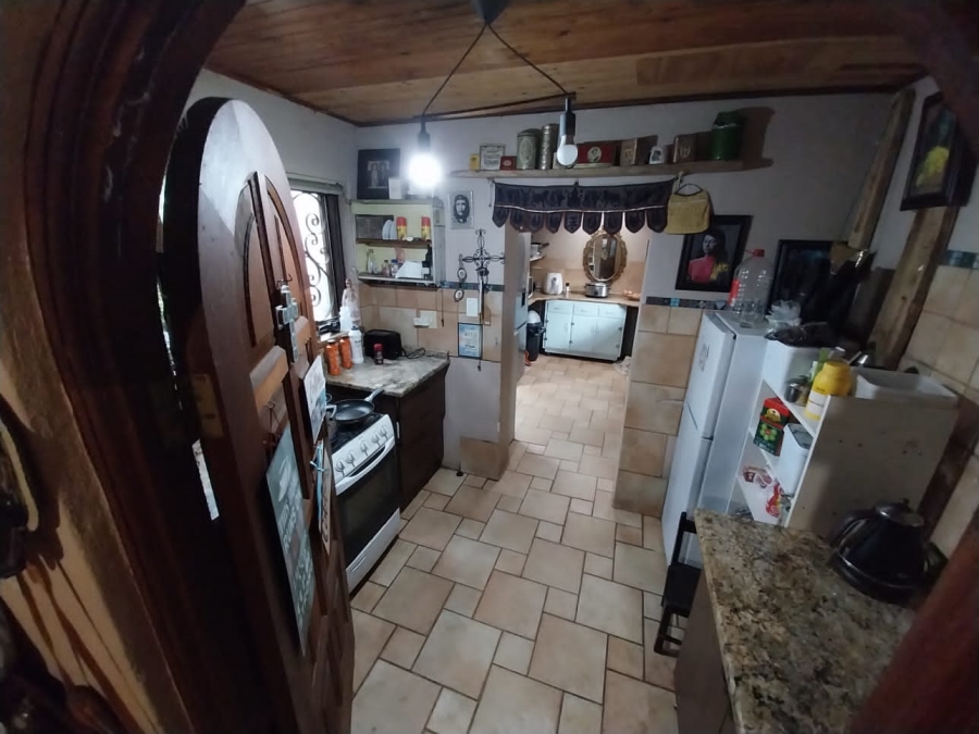 7 Bedroom Property for Sale in Florauna Gauteng