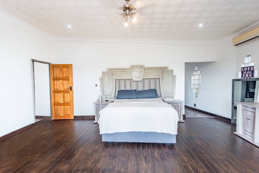 4 Bedroom Property for Sale in Wilro Park Gauteng