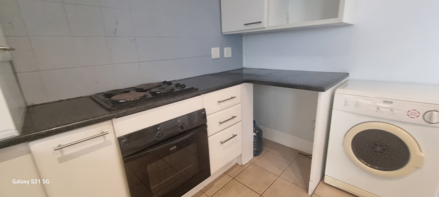 2 Bedroom Property for Sale in Hillcrest Gauteng