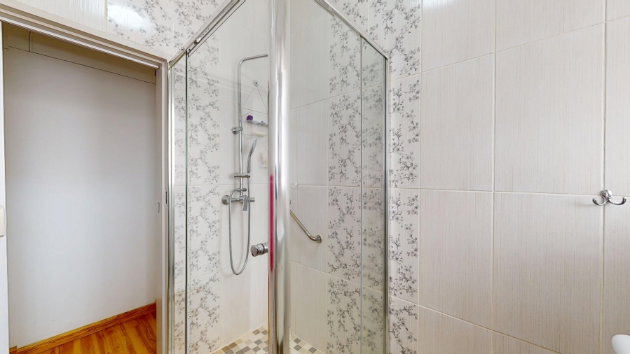 1 Bedroom Property for Sale in Lambton Gauteng