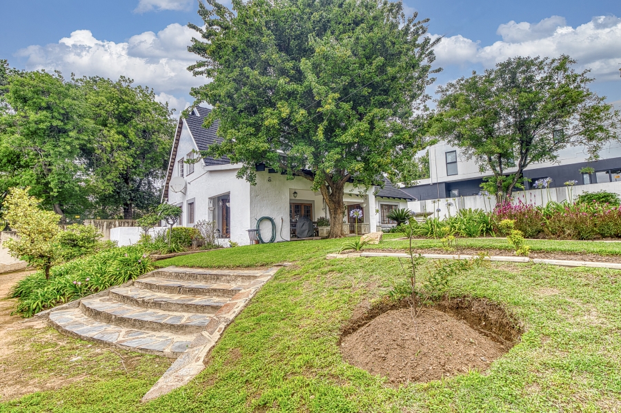 4 Bedroom Property for Sale in Bryanston Gauteng