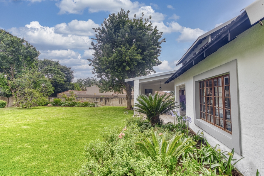 4 Bedroom Property for Sale in Bryanston Gauteng