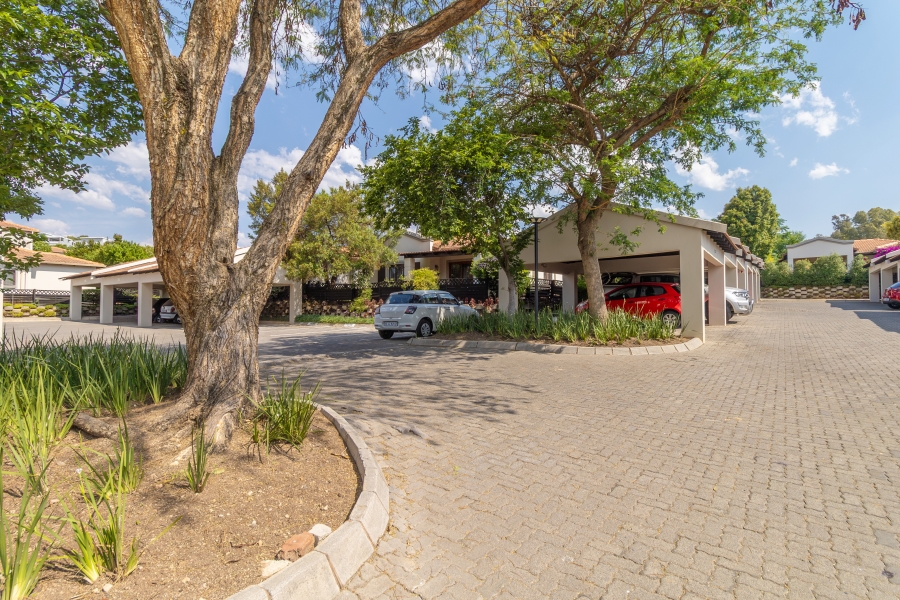 2 Bedroom Property for Sale in Paulshof Gauteng