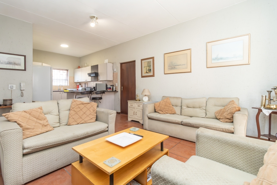 2 Bedroom Property for Sale in Paulshof Gauteng