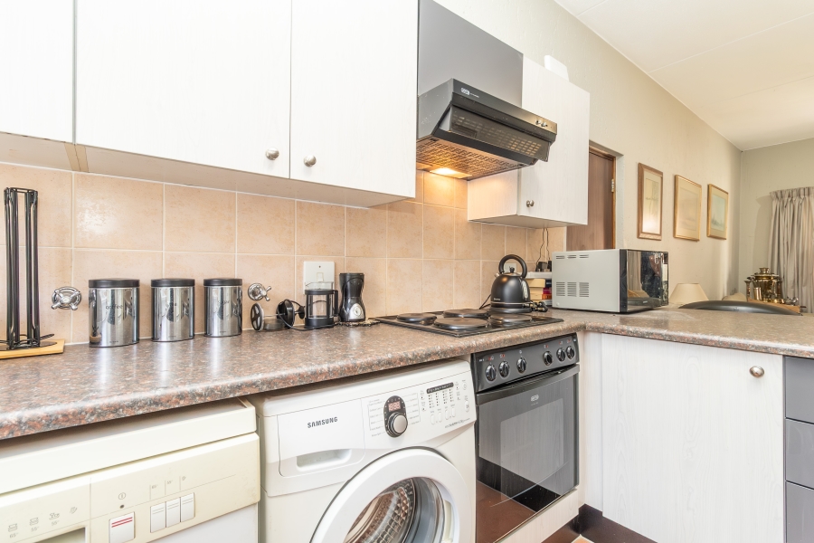 2 Bedroom Property for Sale in Paulshof Gauteng