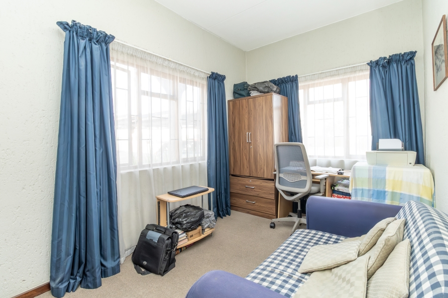 2 Bedroom Property for Sale in Paulshof Gauteng