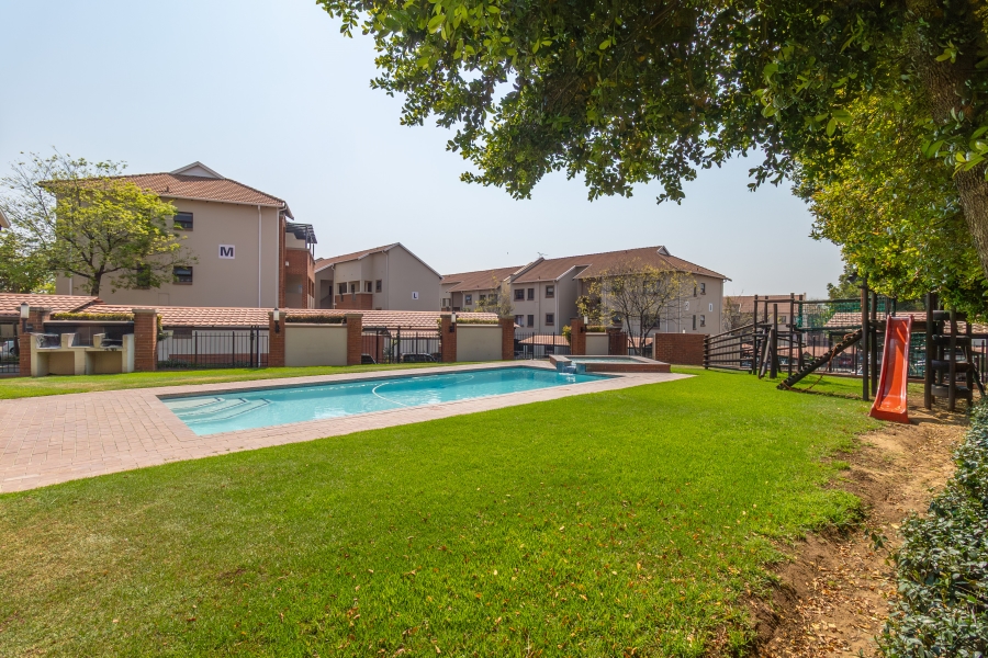 2 Bedroom Property for Sale in Paulshof Gauteng