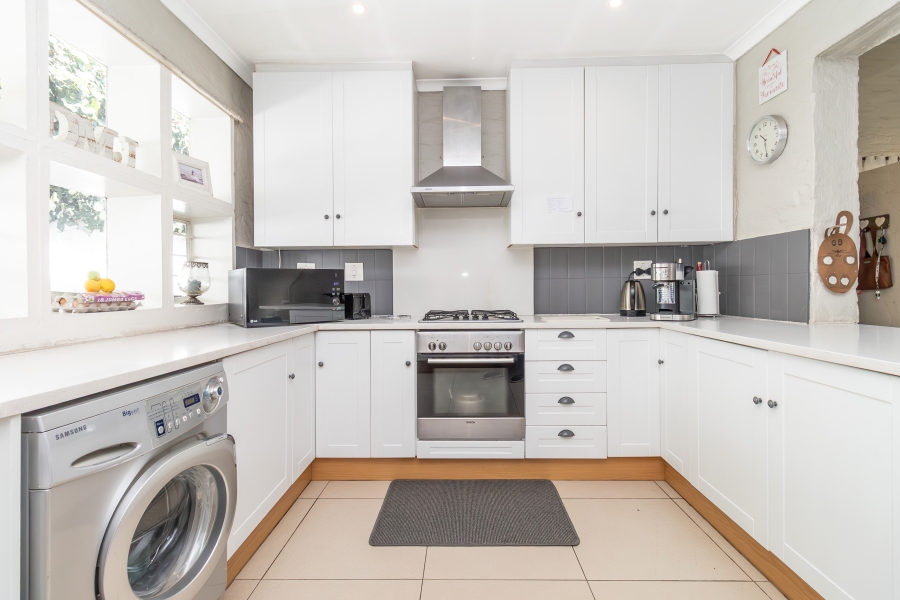 4 Bedroom Property for Sale in Paulshof Gauteng