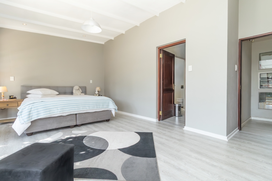 4 Bedroom Property for Sale in Paulshof Gauteng