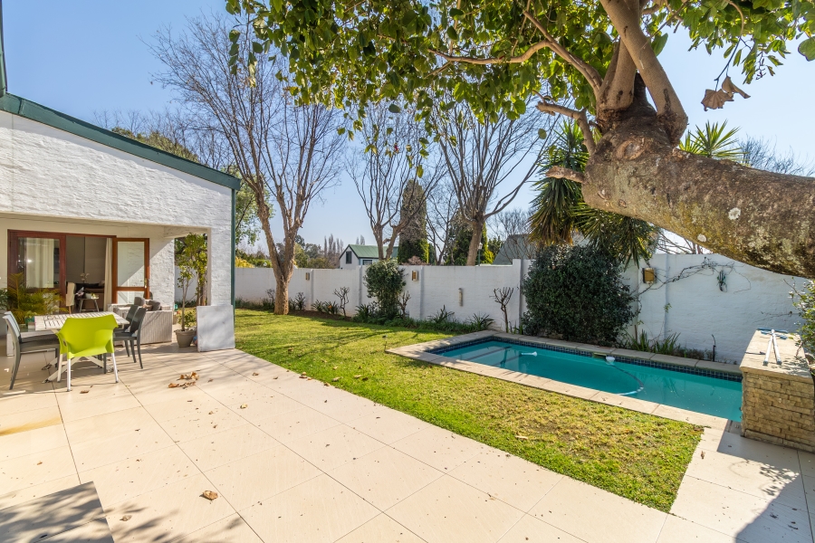 4 Bedroom Property for Sale in Paulshof Gauteng