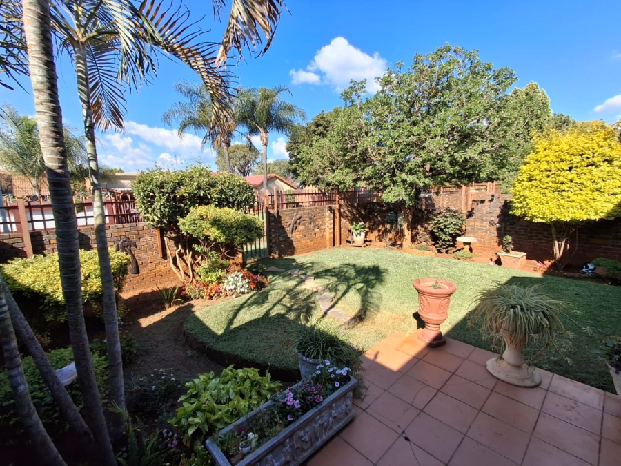 3 Bedroom Property for Sale in The Orchards Gauteng