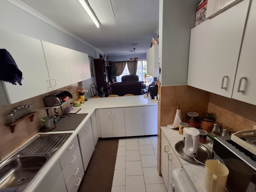 3 Bedroom Property for Sale in The Orchards Gauteng