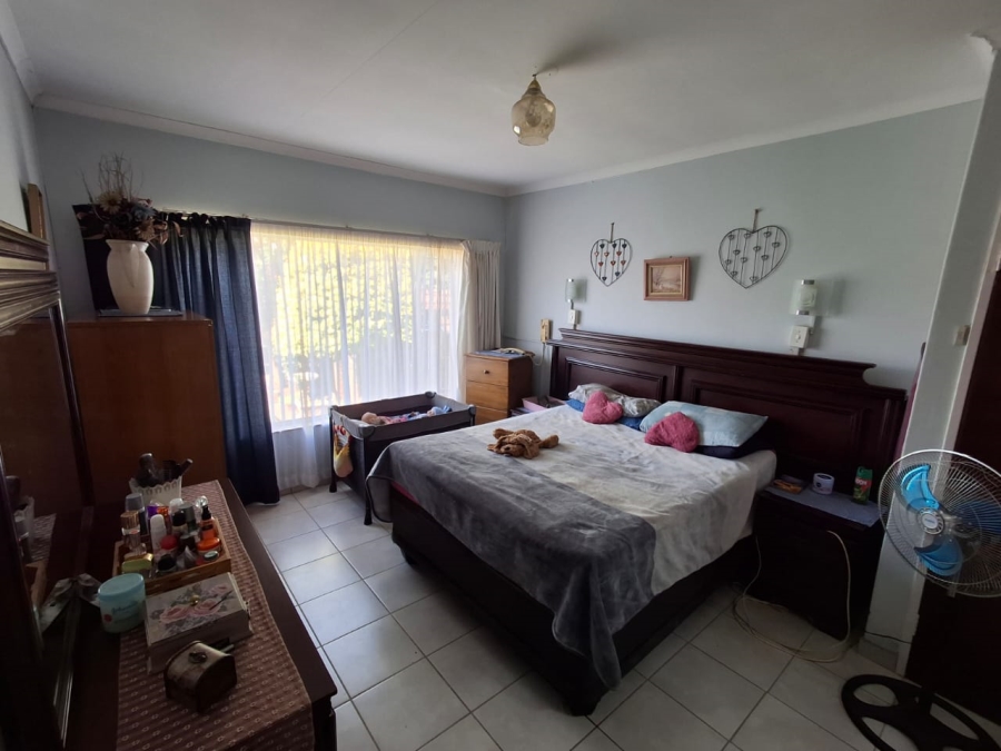 3 Bedroom Property for Sale in The Orchards Gauteng