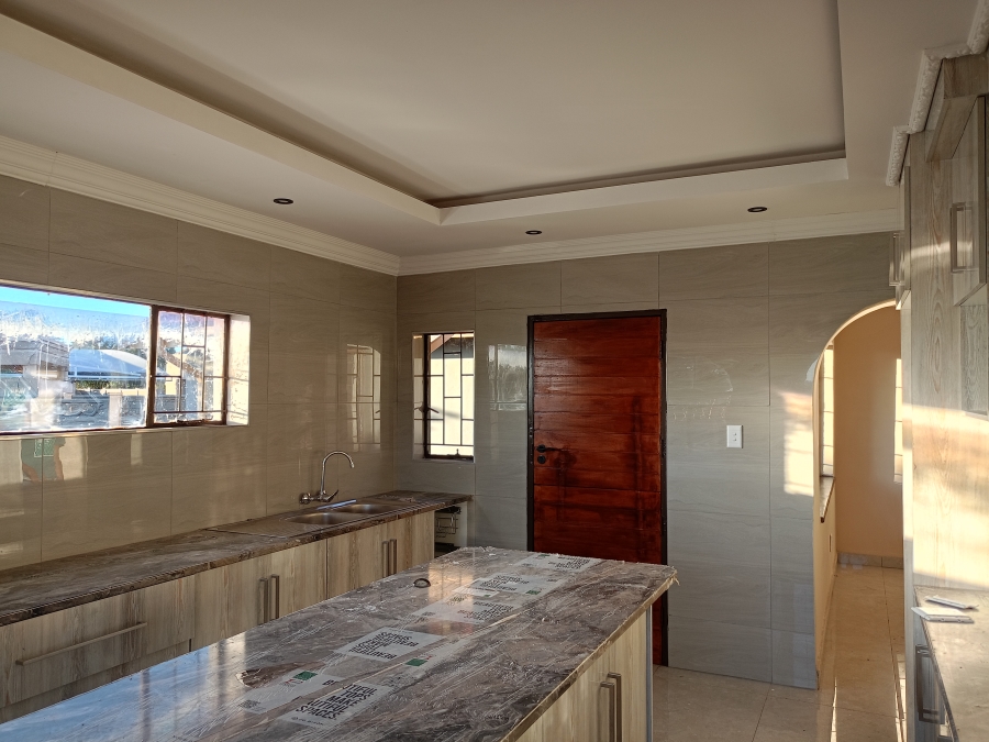 3 Bedroom Property for Sale in Sonland Park Gauteng