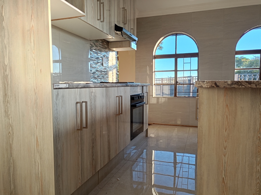 3 Bedroom Property for Sale in Sonland Park Gauteng