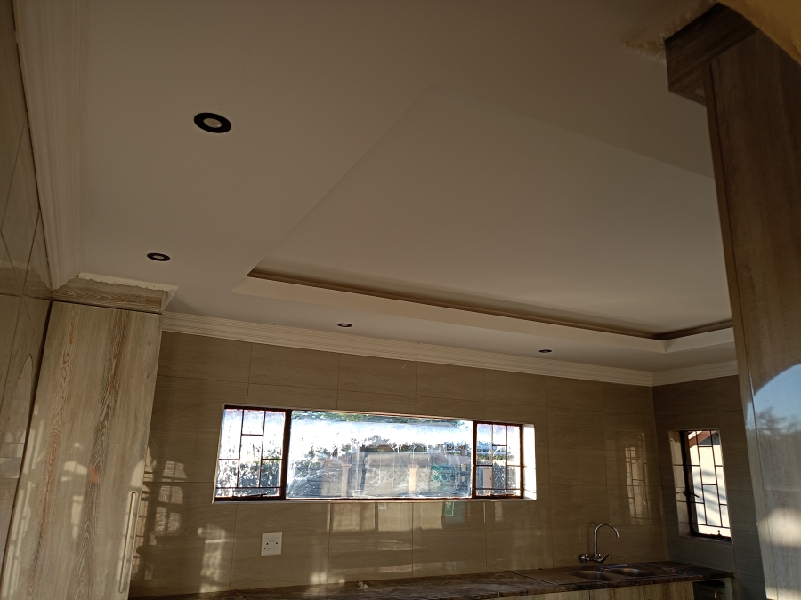 3 Bedroom Property for Sale in Sonland Park Gauteng