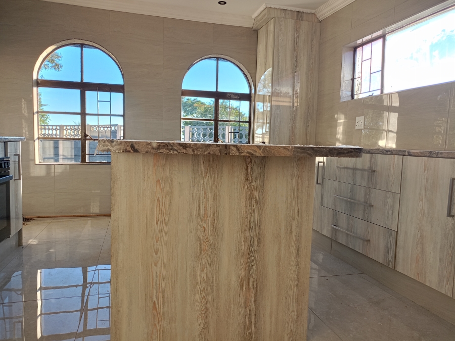 3 Bedroom Property for Sale in Sonland Park Gauteng