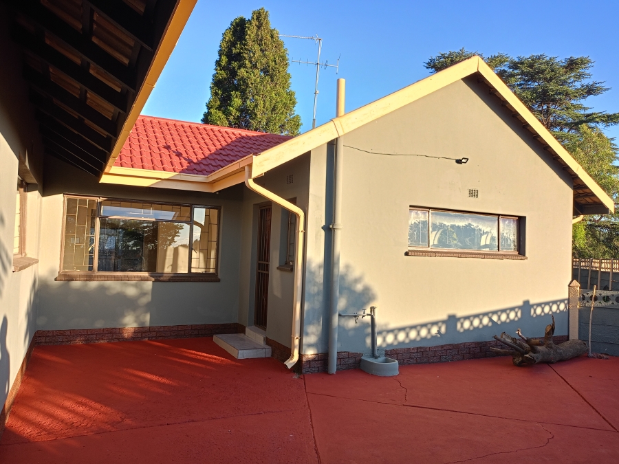 3 Bedroom Property for Sale in Sonland Park Gauteng