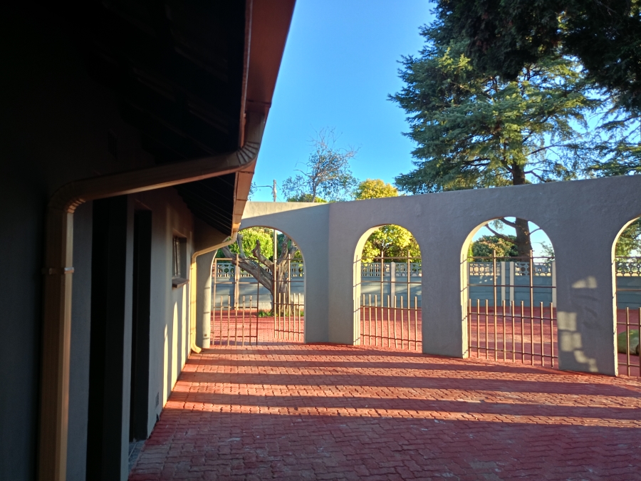 3 Bedroom Property for Sale in Sonland Park Gauteng