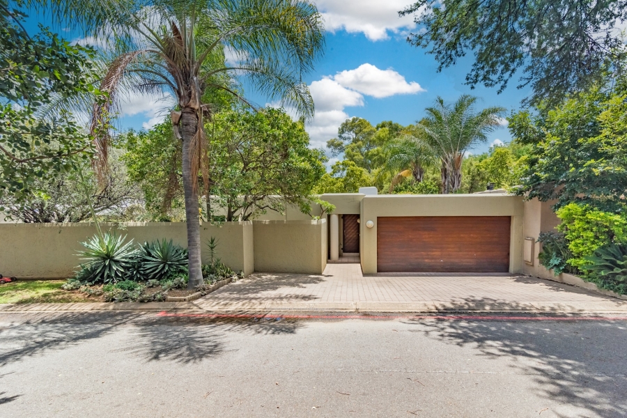 3 Bedroom Property for Sale in Magaliessig Gauteng