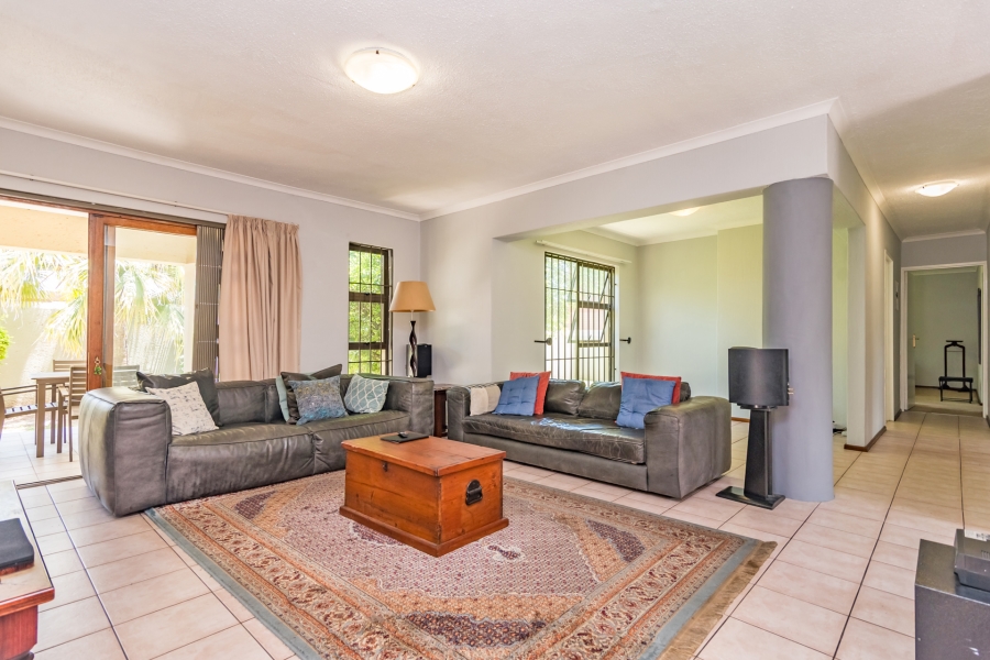 3 Bedroom Property for Sale in Magaliessig Gauteng