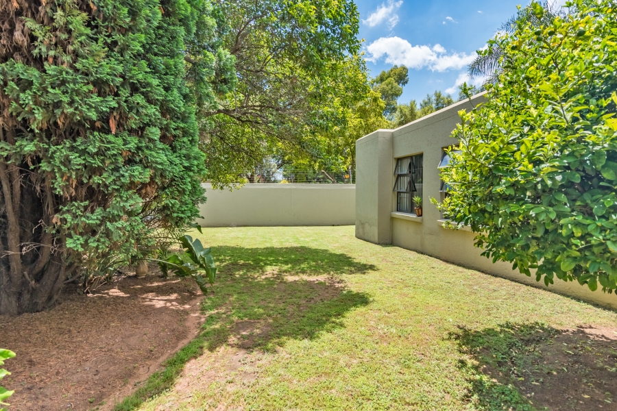 3 Bedroom Property for Sale in Magaliessig Gauteng