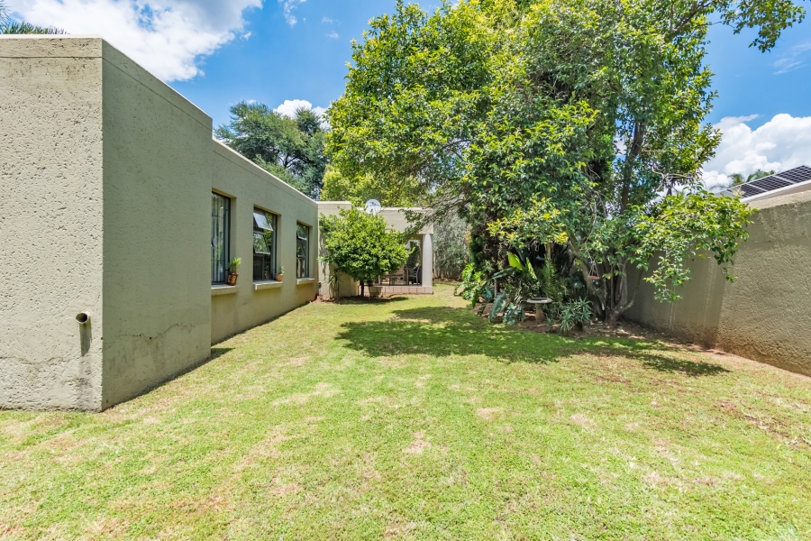 3 Bedroom Property for Sale in Magaliessig Gauteng