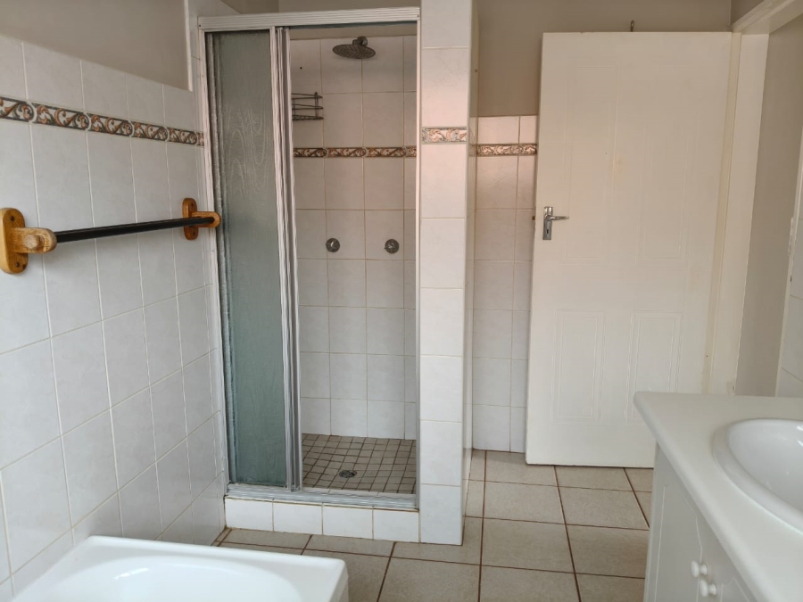 3 Bedroom Property for Sale in Moreleta Park Gauteng