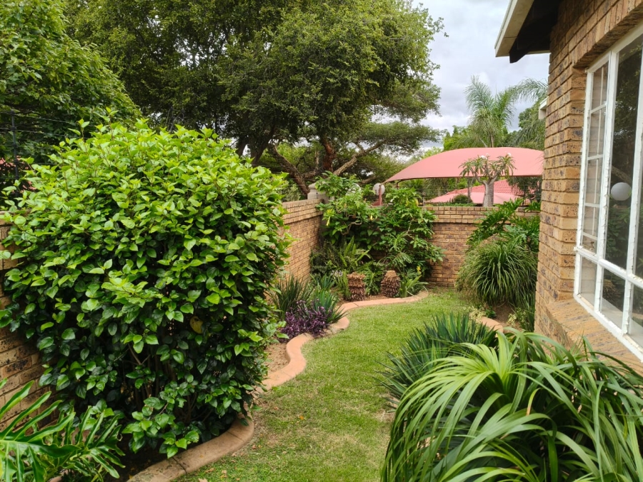 3 Bedroom Property for Sale in Moreleta Park Gauteng