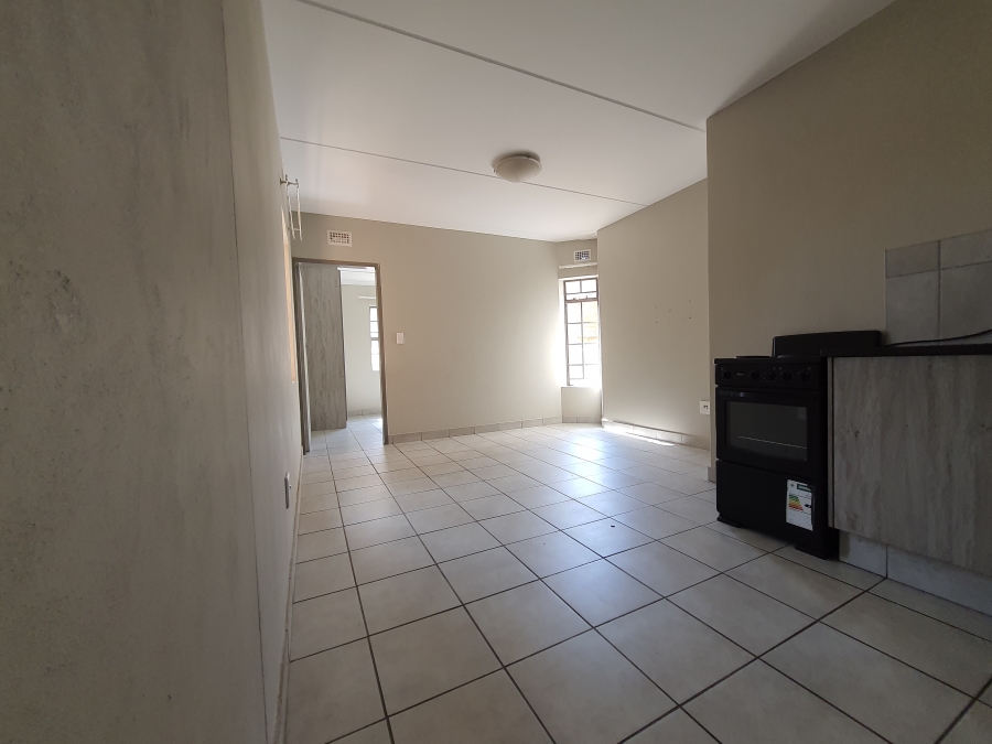 To Let 1 Bedroom Property for Rent in Heuweloord Gauteng