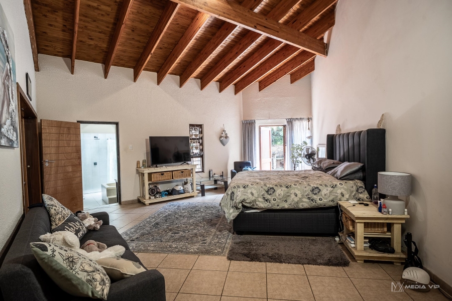 To Let 5 Bedroom Property for Rent in Raslouw A H Gauteng