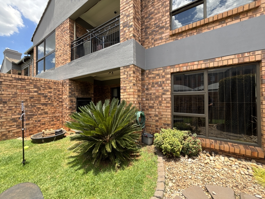 2 Bedroom Property for Sale in Ravenswood Gauteng