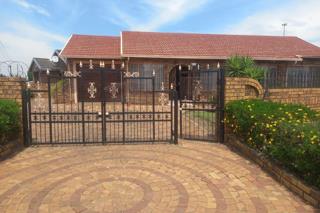 3 Bedroom Property for Sale in Tsakane Ext 1 Gauteng