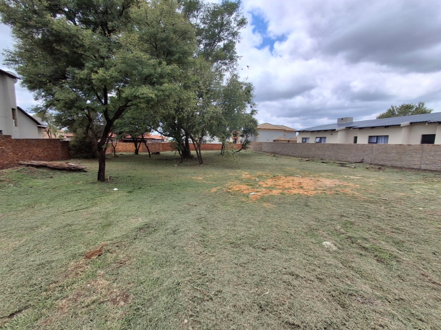 0 Bedroom Property for Sale in Theresa Park Gauteng
