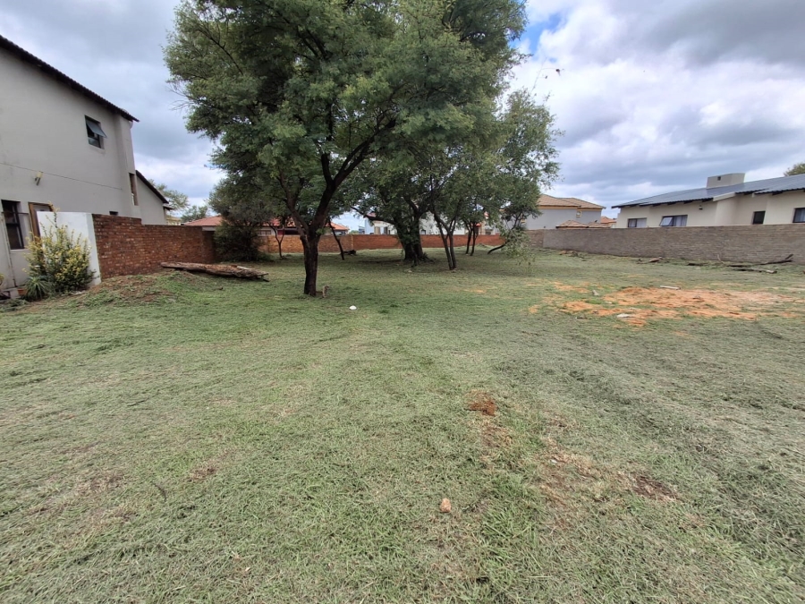 0 Bedroom Property for Sale in Theresa Park Gauteng