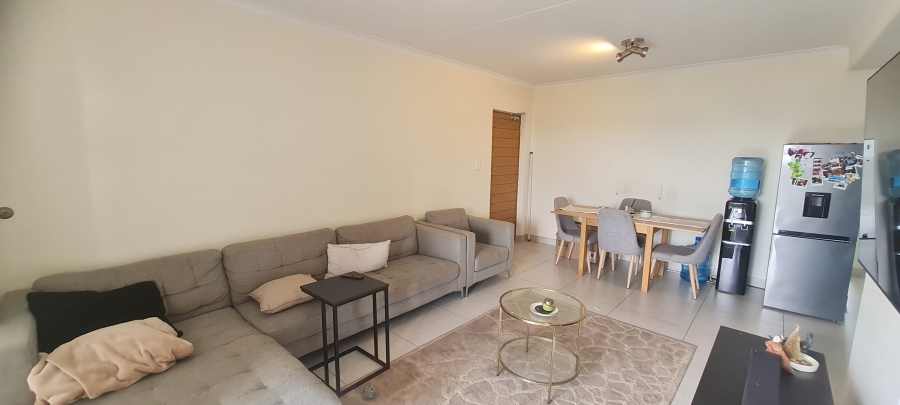 To Let 3 Bedroom Property for Rent in Modderfontein Gauteng