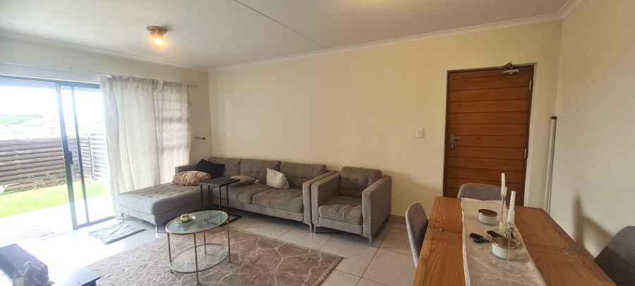 To Let 3 Bedroom Property for Rent in Modderfontein Gauteng
